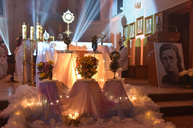 Czuwanie ze Świętymi w Iwkowej