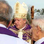 Uroczystość Wszystkich Świętych na cmentarzu w Siechnicach 2025