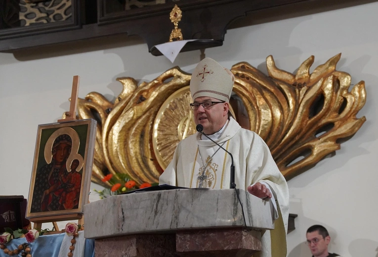 Uroczystość Wszystkich Świętych w kościele i na cmentarzu św. Wawrzyńca we Wrocławiu