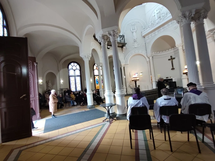 1 listopada na legnickim cmentarzu