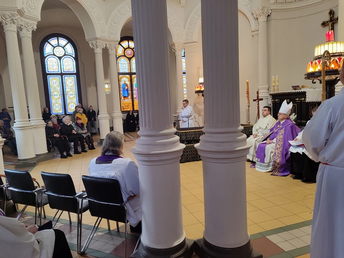 1 listopada na legnickim cmentarzu