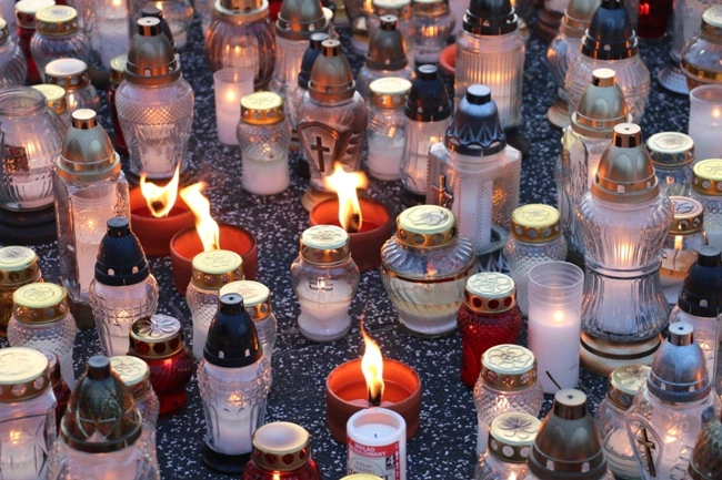 Uroczystość Wszystkich Świętych