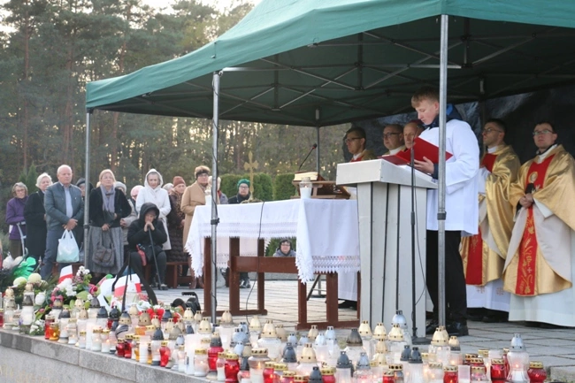 Uroczystość Wszystkich Świętych