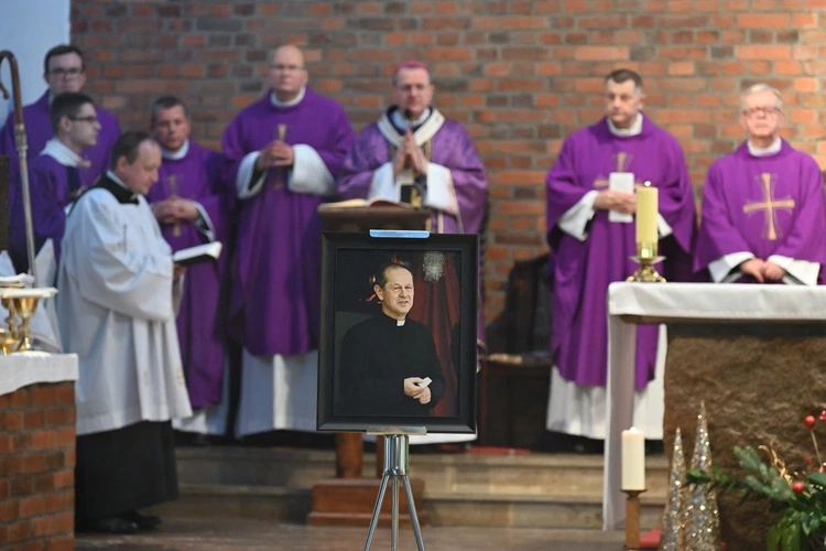 Niech żyją w pokoju wiecznym!