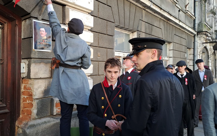 Tarnów pierwszy niepodległy - rekonstrukcja wydarzeń