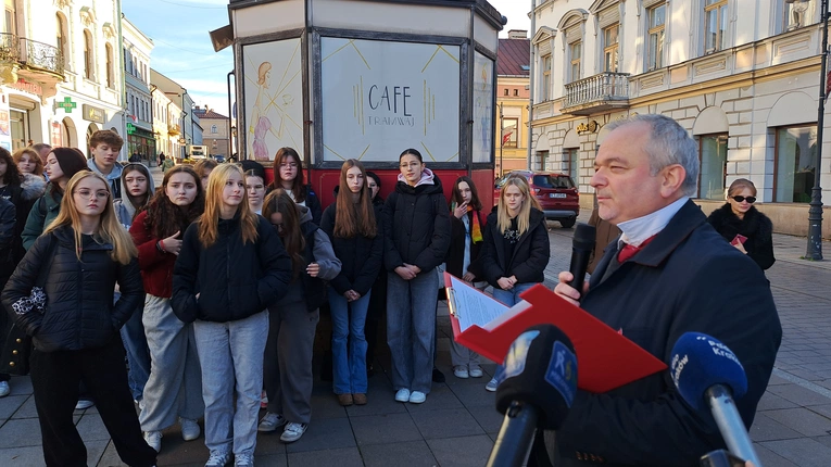Tarnów pierwszy niepodległy - rekonstrukcja wydarzeń
