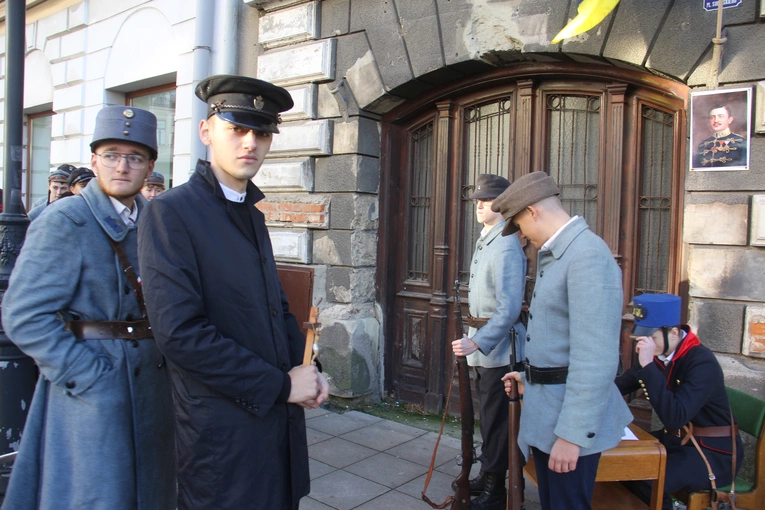 Tarnów pierwszy niepodległy - rekonstrukcja wydarzeń