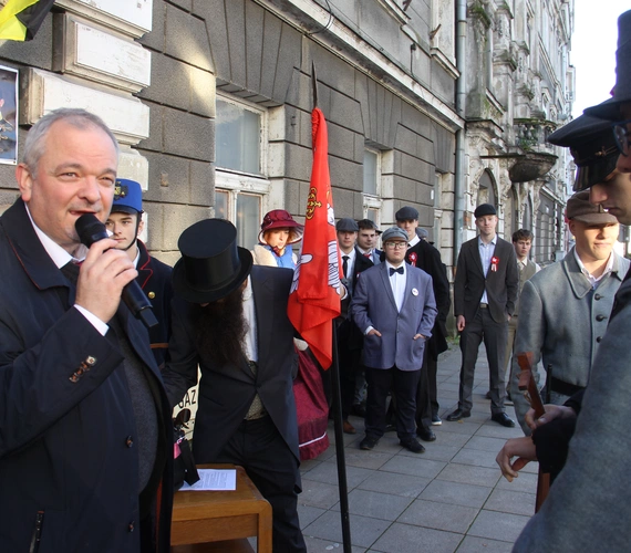Tarnów pierwszy niepodległy - rekonstrukcja wydarzeń