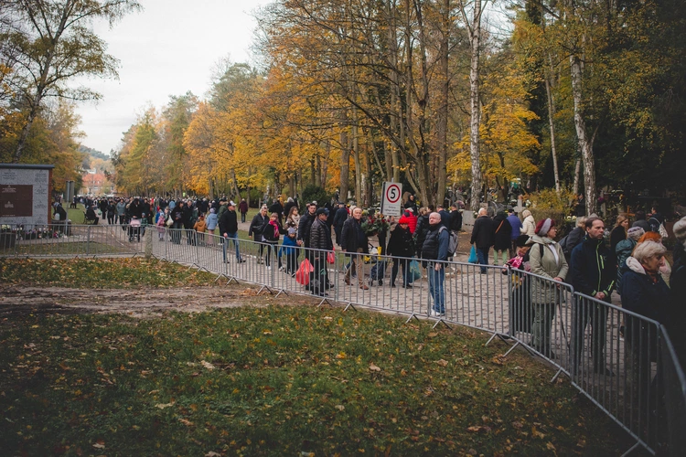 Modlitwa na cmentarzu Srebrzysko 2025