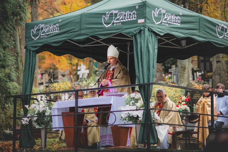 Modlitwa na cmentarzu Srebrzysko 2025