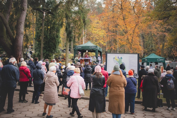 Modlitwa na cmentarzu Srebrzysko 2025