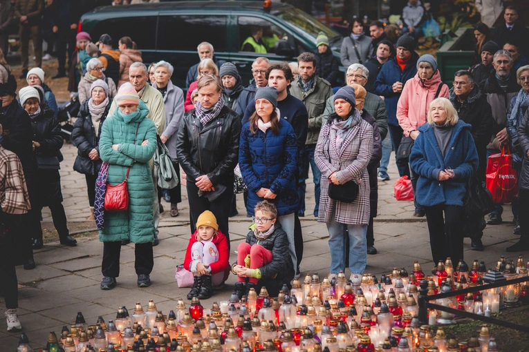 Modlitwa na cmentarzu Srebrzysko 2025