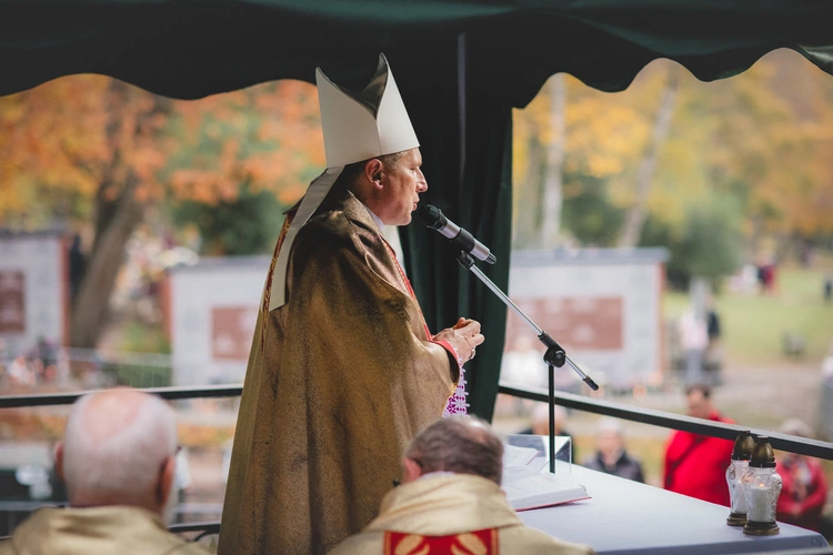 Modlitwa na cmentarzu Srebrzysko 2025