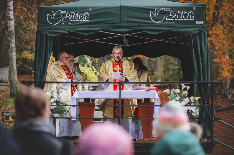 Modlitwa na cmentarzu Srebrzysko 2025