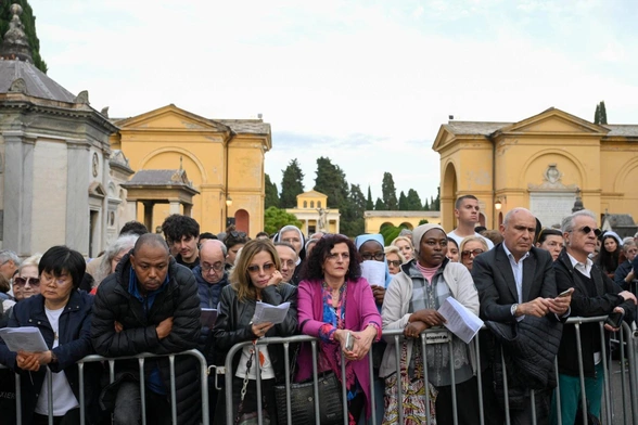 Podczas Mszy na Campo Verano
