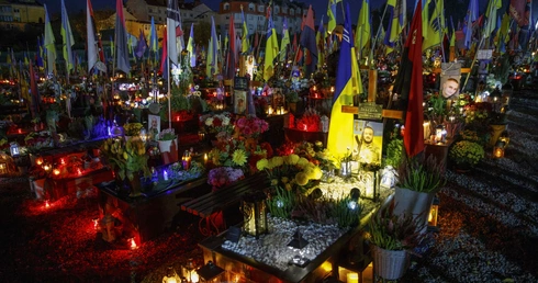 Wszystkich Świętych i Dzień Zaduszny we Lwowie