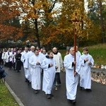 Modlitwa za zmarłych na zielonogórskim cmentarzu
