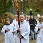 Modlitwa za zmarłych na zielonogórskim cmentarzu