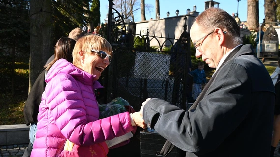 Kwesta na nowotarskim cmentarzu