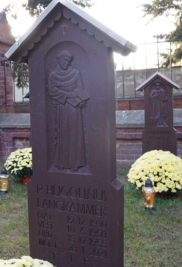 Franciszkański cmentarz we Wrocławiu-Karłowicach