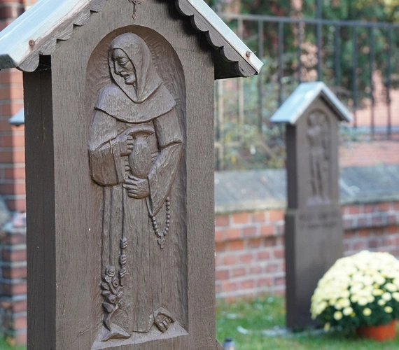 Franciszkański cmentarz we Wrocławiu-Karłowicach