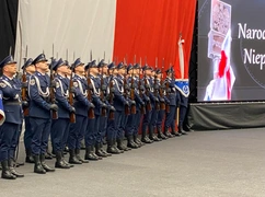 Jaworzno. 133 nowych funkcjonariuszy wstąpiło w szeregi śląskiej policji