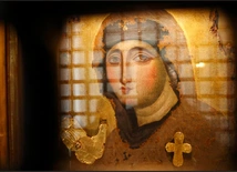 Nota doktrynalna o tytułach maryjnych: Matka wiernego ludu, a nie Współodkupicielka