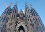  Na wieży bazyliki Sagrada Familia zamontowano pierwszy element krzyża