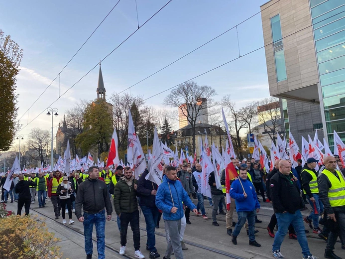 Marsz gwiaździsty w Katowicach