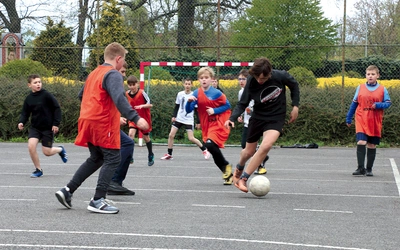Swoje umiejętności będzie można sprawdzić m.in. na boisku piłkarskim…