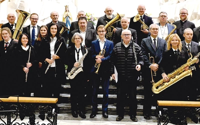 Ich muzycznym matecznikiem jest parafia Najświętszego Serca Pana Jezusa w stolicy Podhala, ale dźwięki przez nich grane słychać także w wielu miejscach w regionie. Jak wyliczają muzykanci, w ciągu roku obsługują ok. 50 uroczystości, występując podczas świąt, procesji i koncertów.