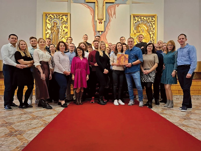 Uczestnicy rekolekcji w kaplicy WSD w Radomiu.