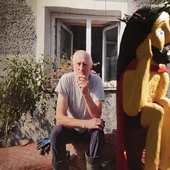 Na wystawie zobaczymy także samego twórcę. 