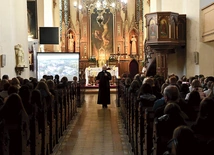 Spotkanie w Sulechowie. Podobne wydarzenia we wrześniu lub październiku odbyły się we Wschowie, w Żaganiu, Jasieniu, Głogowie, Gubinie, Nowej Soli, Gorzowie Wlkp., Kostrzynie nad Odrą, Krośnie Odrzańskim, Świebodzinie, Międzyrzeczu i Zielonej Górze. 