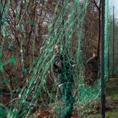 Ukraina: Pojazd-robot wywiózł rannego żołnierza z rosyjskiej strony frontu, pokonując 60 km