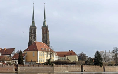 Krok przełomowy? Polscy i niemieccy biskupi spotkają się we Wrocławiu