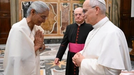 Papież: słuchajmy Boga, aby nauczyć się słuchać siebie nawzajem
