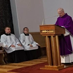 Modlitwa wspólnoty WSD w Radomiu za zmarłych duchownych 