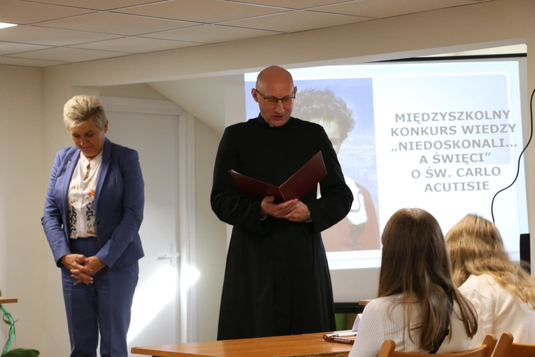 Płońsk. Konkurs "Niedoskonali, a święci" 