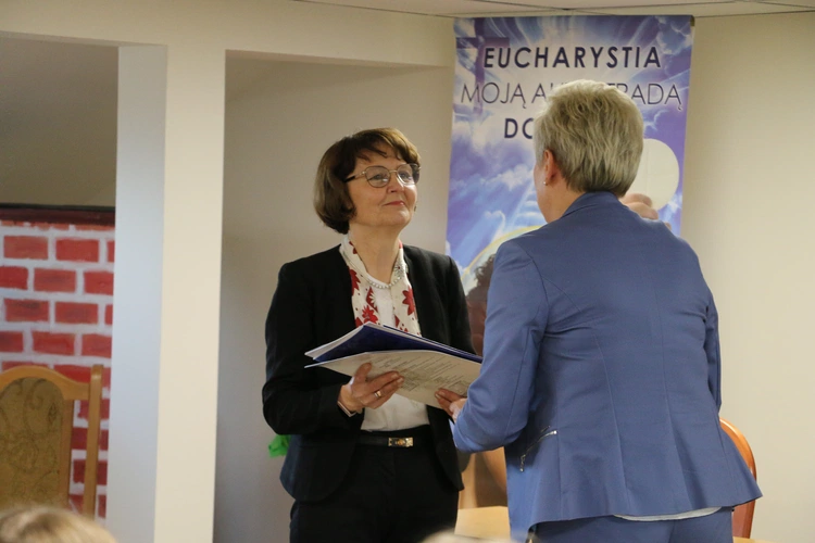 Płońsk. Konkurs "Niedoskonali, a święci" 