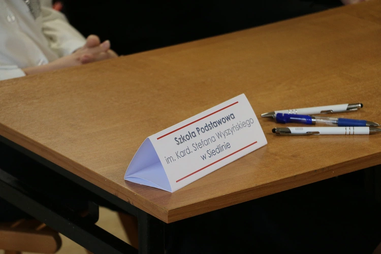 Płońsk. Konkurs "Niedoskonali, a święci" 