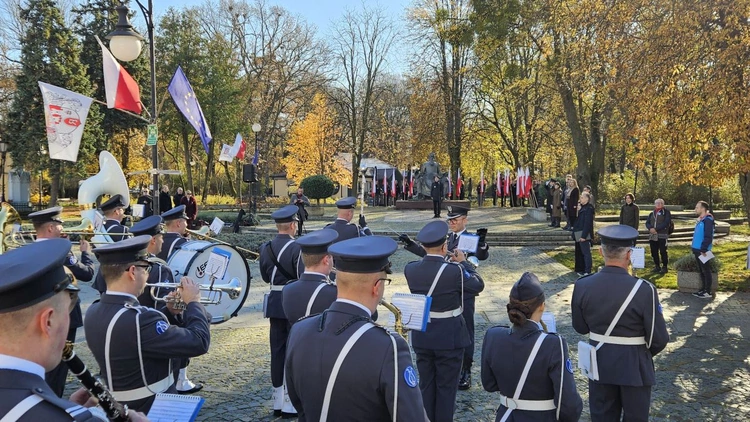 Ulicami Radomia przeszedł Marsz Wolności