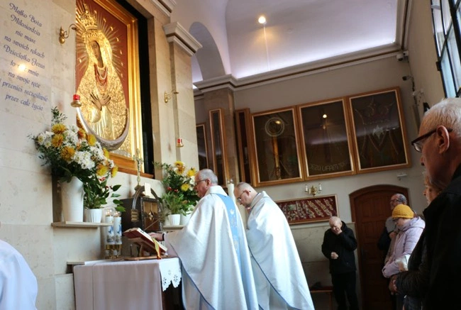 Rozpoczęła się nowenna w sanktuarium MB Ostrobramskiej 