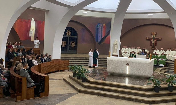 Katowice. 25-lecie Wydziału Teologicznego UŚ. Święto absolwentów