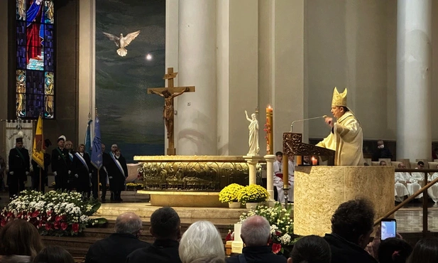 Bp Olszowski: Podejmujmy trud uświęcenia, duchowego odnowienia