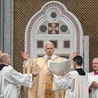 Papież na Lateranie: tylko Chrystus jest dla nas fundamentem