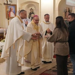 Brzezia Łąka. Dziękczynienie za dar świątyni, z Matką Bożą Różańcową