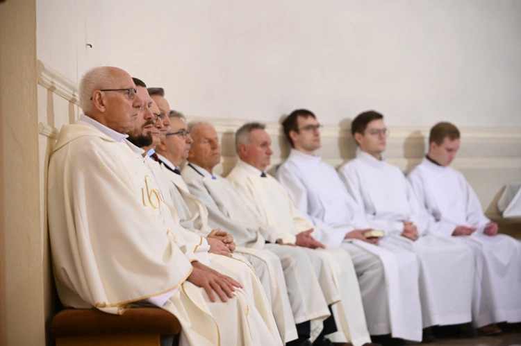 Dziękczynienie za 700 lat kościoła w Dobrzeniu Wielkim