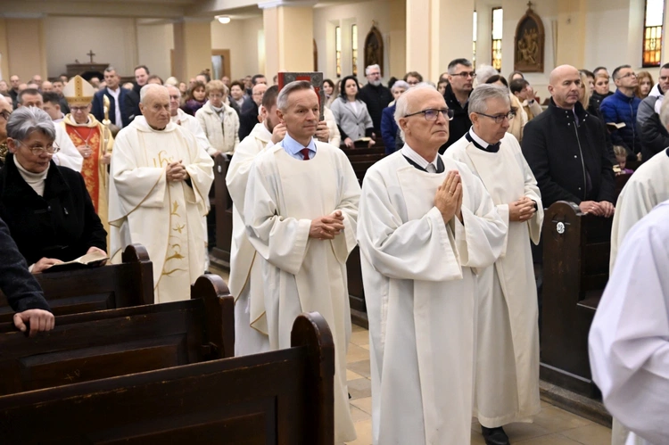 Dziękczynienie za 700 lat kościoła w Dobrzeniu Wielkim