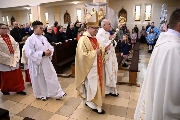 Dziękczynienie za 700 lat kościoła w Dobrzeniu Wielkim